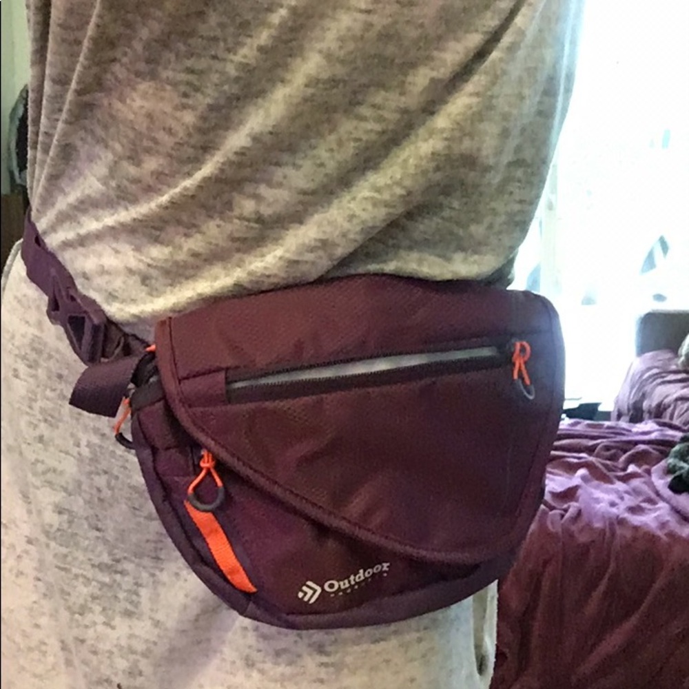 Stylish outdoor fanny pack